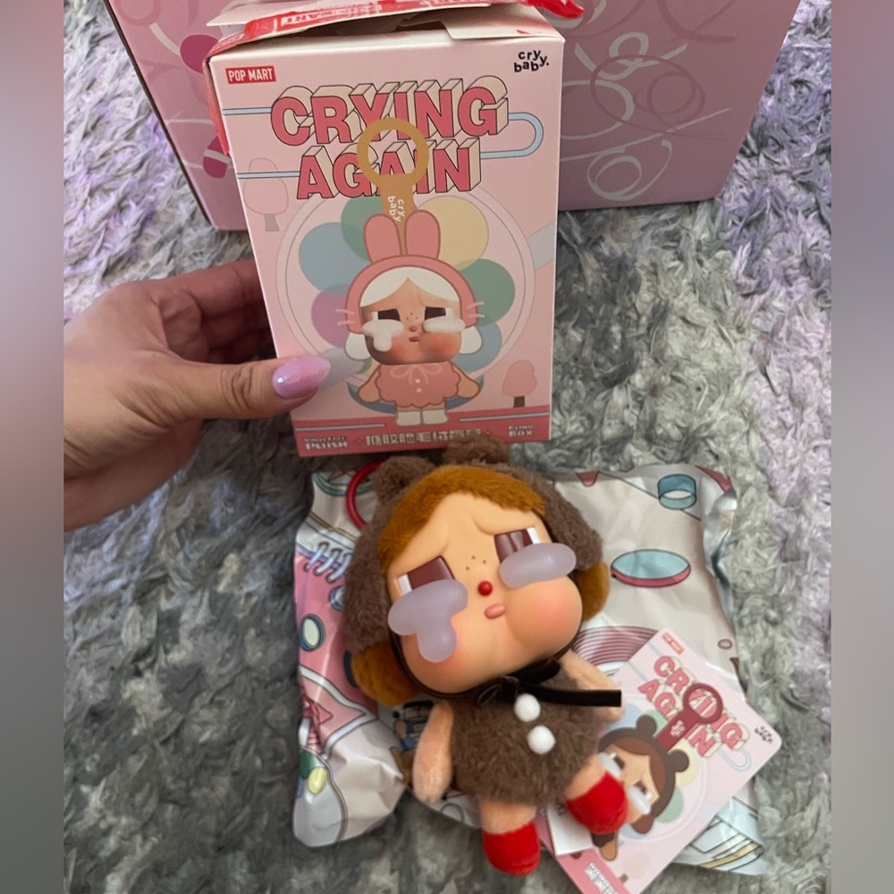Pop Mart crying again love make us cry